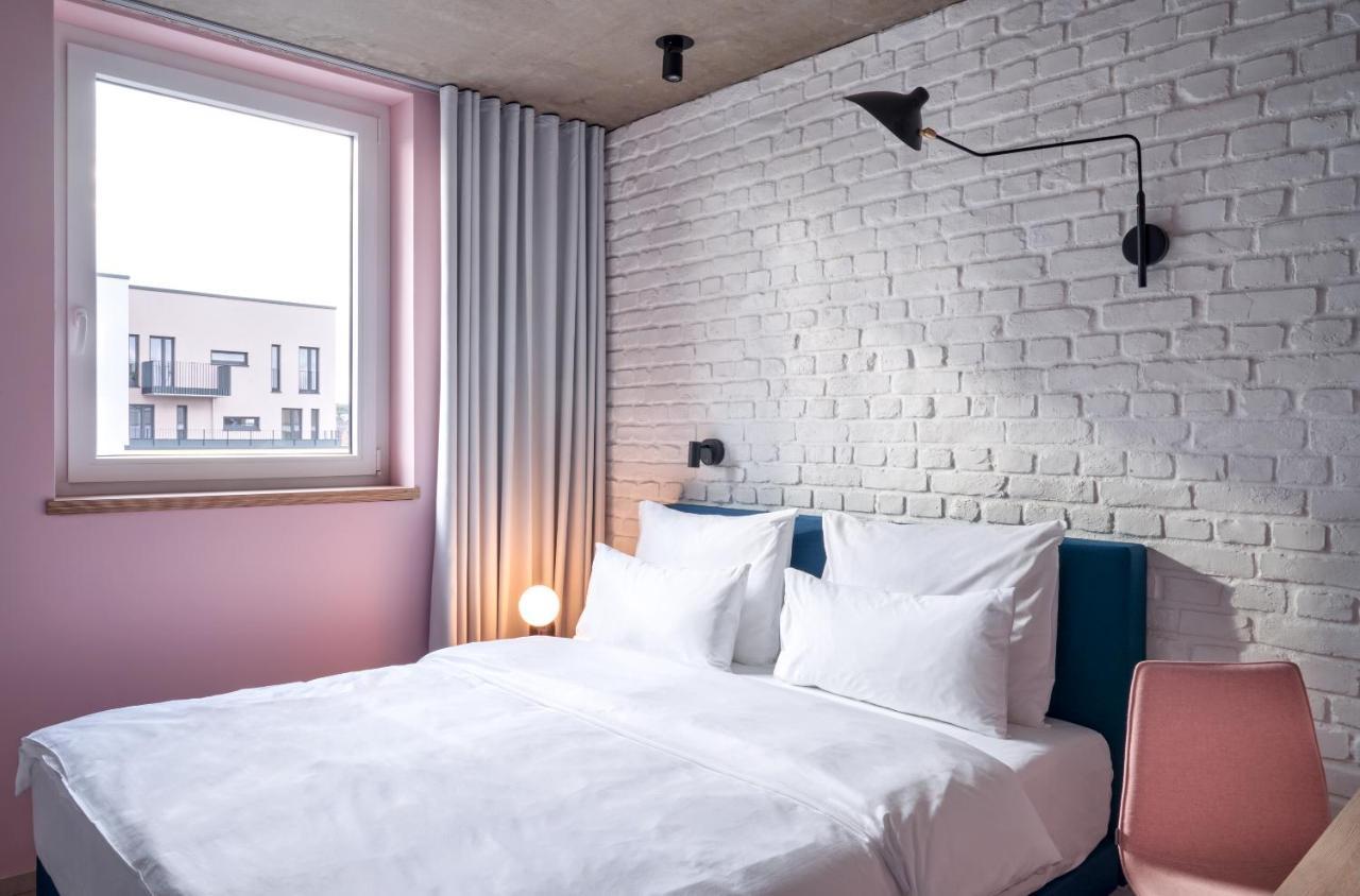 Standard Double Room "Urban Basic"