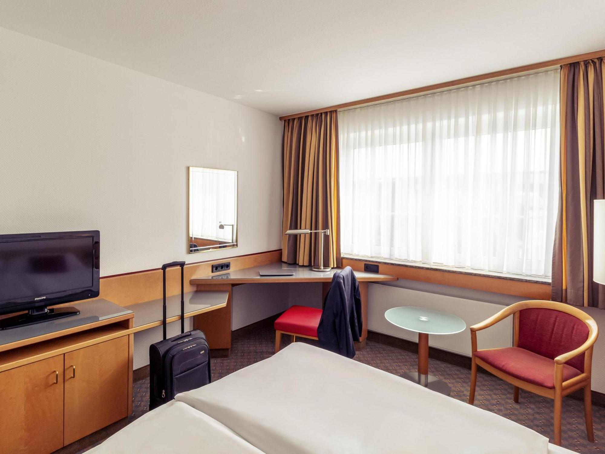 Standard Twin Room,1770439615:JPEG