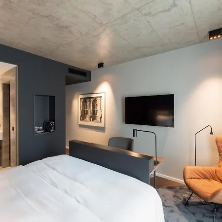 Legend Hotel-2